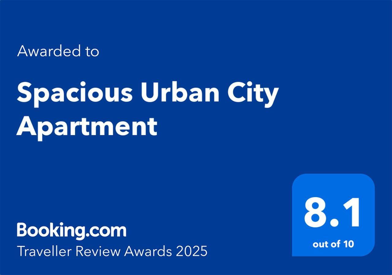 Spacious Urban City Apartment ドンカスター エクステリア 写真